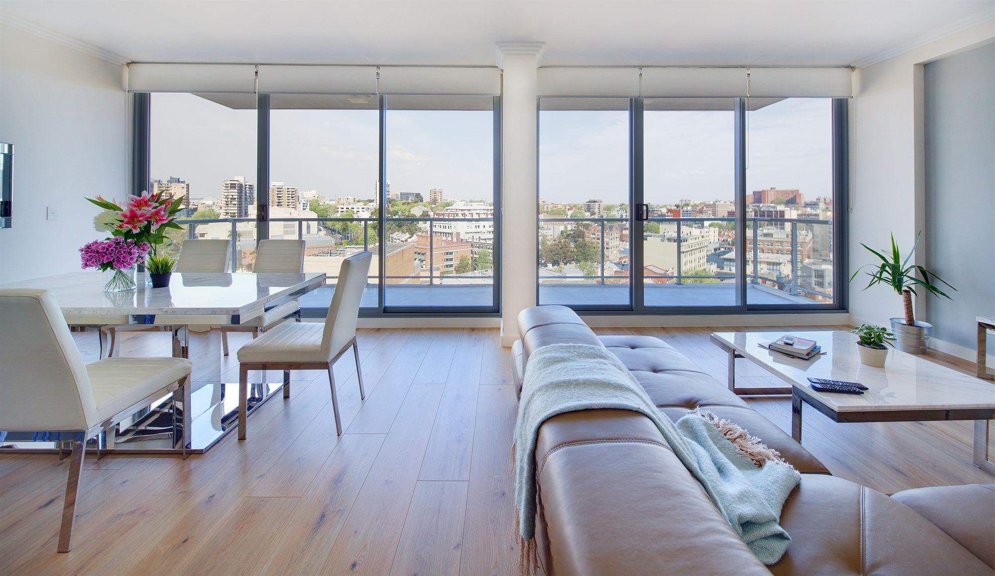 Zara Tower - Luxury Suites And Apartments Sydney Exteriör bild