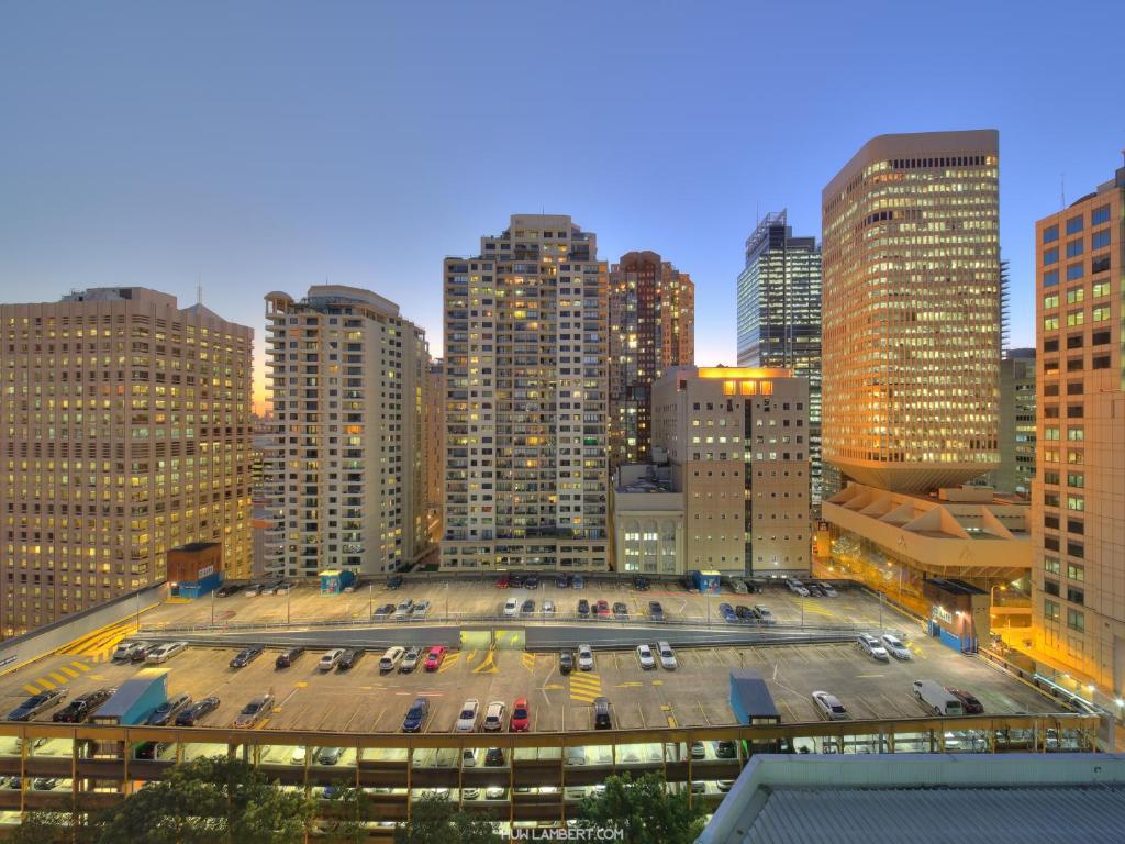 Zara Tower - Luxury Suites And Apartments Sydney Exteriör bild